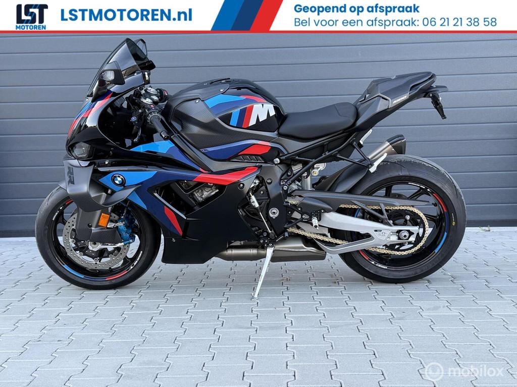 BMW M 1000 RR nieuw 2026 27km Carbon pakket (btwer), Motoren, Motoren | BMW, Bayerische Motoren Werke Aktiengesellschaft, Petuelring 130, 80809