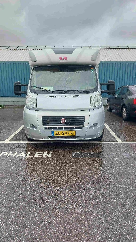 Camper Adriatic Coral Silverline S 690 SP Queensbed, Caravans en Kamperen, Campers, Ringverwarming, Tot en met 3, Particulier