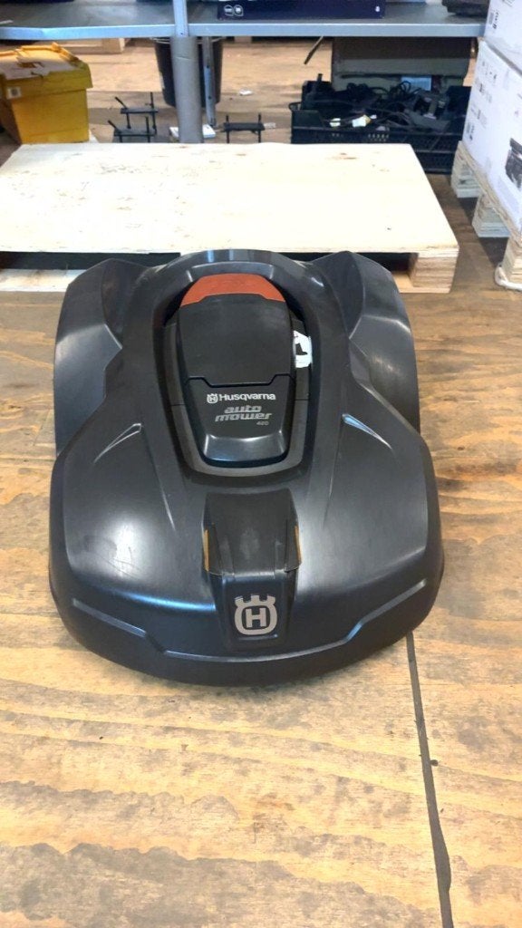 Husqvarna Automower 420, Info@mansier.com, Gebruikt, Husqvarna, HUSQVARNA