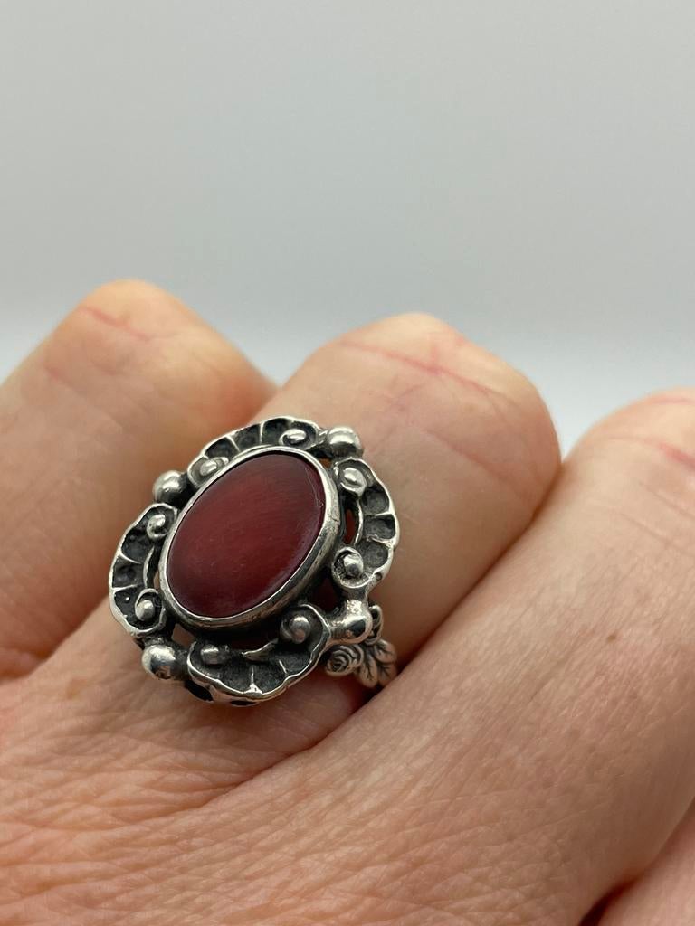 D427 Prachtige zilveren ring bloedkoraal maat 16,75, Ophalen of Verzenden, Zilver, Ring, Met edelsteen