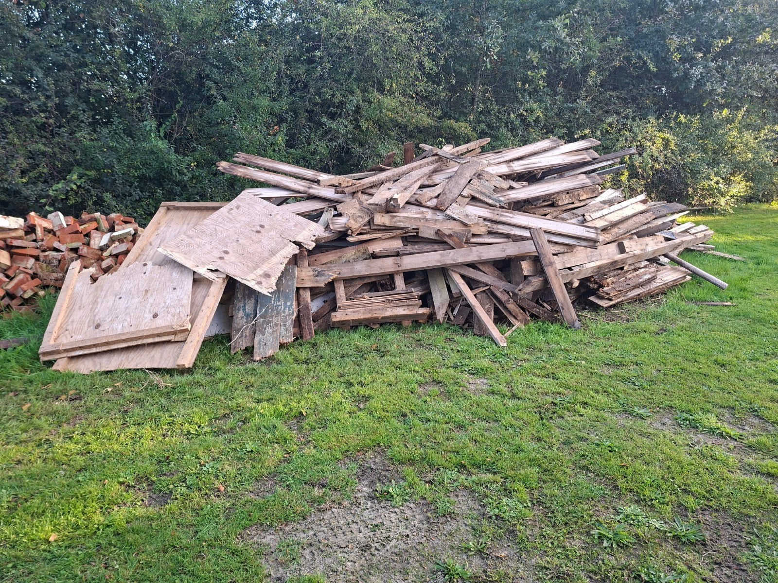 GRATIS Brandhout Haardhout Kachelhout, 6 m³ of meer, Ophalen, Blokken