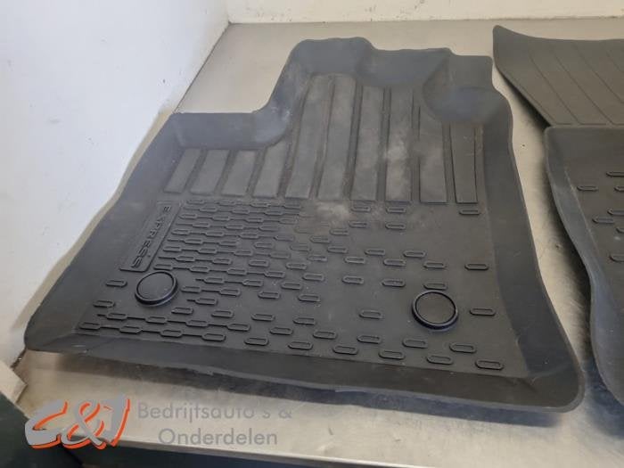 Matten Set van een Renault Express, Gebruikt, -, Renault, -