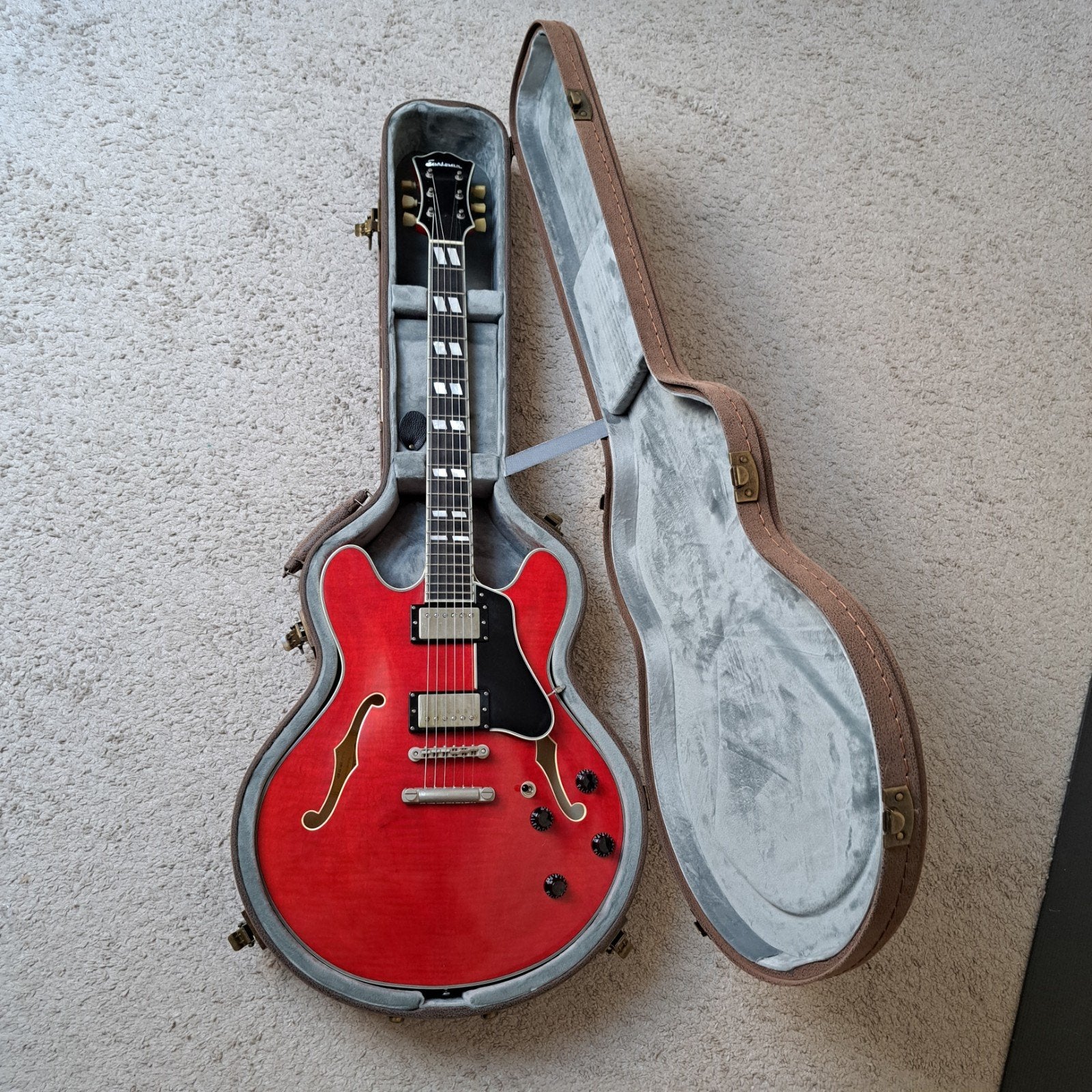 Eastman T59tv red, Muziek en Instrumenten, Ophalen of Verzenden, Zo goed als nieuw, Semi-solid body, Overige merken