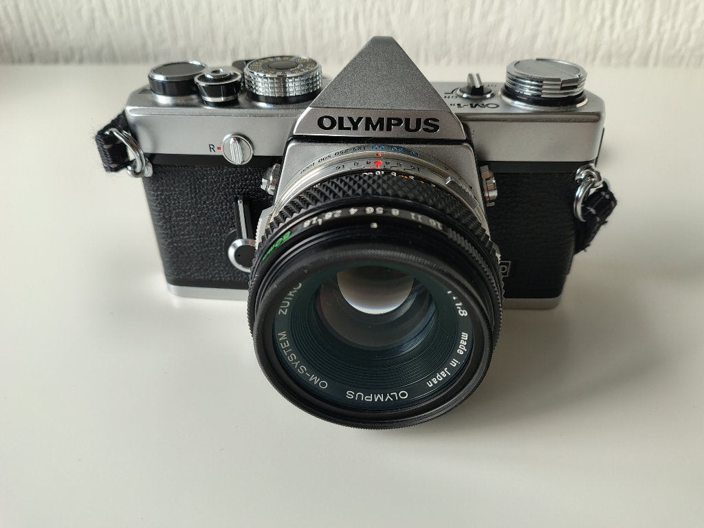 Olympus OM-1n
