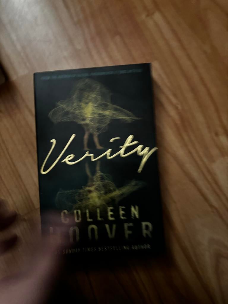 Verity - Colleen Hoover (Engels), Ophalen of Verzenden, Gelezen, Amerika