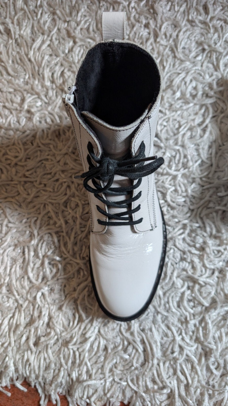 Witte veterlaarzen, gevoerd, maat 39, nooit gedragen, Kleding | Dames, Wit, Lage of Enkellaarzen, Nieuw, Ophalen of Verzenden