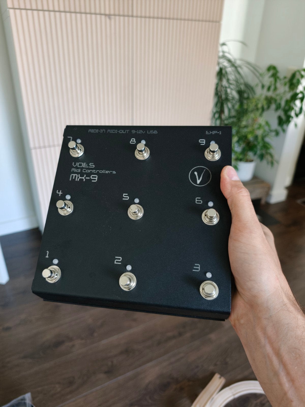 MX9 midi controller, Ophalen of Verzenden, Zo goed als nieuw