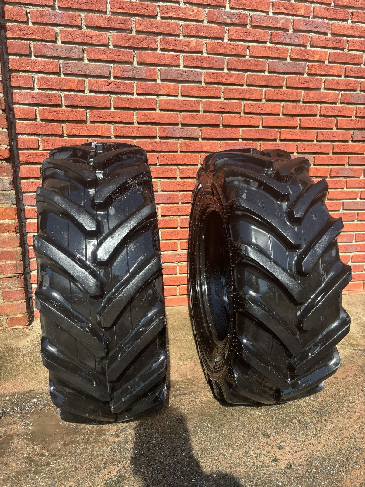 Tractorbanden 320/70R20 - Set van 2, Ophalen