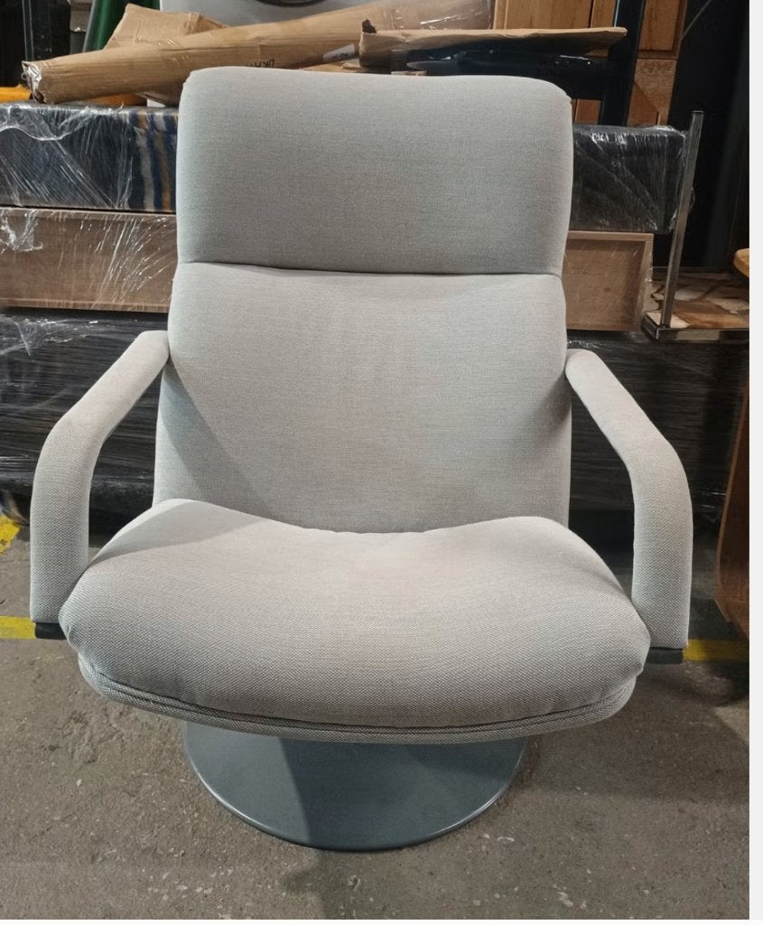 Artifort F142 draaifauteuil - Geoffrey Harcourt fauteuil, Ophalen