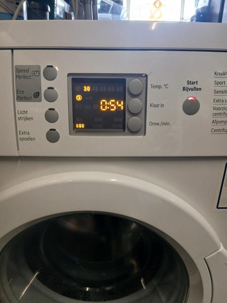 ZEER NETTE BOSCH WASMACHINE UIT OVERLIJDEN, ., Zo goed als nieuw, Voorlader, 85 tot 90 cm
