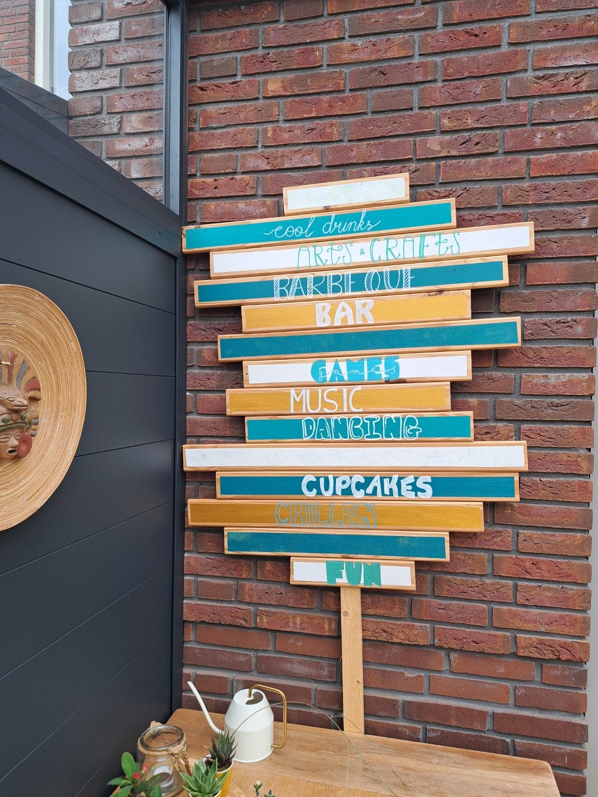 Houten welkomstbord voor feesten, Ophalen, Zo goed als nieuw, Hout