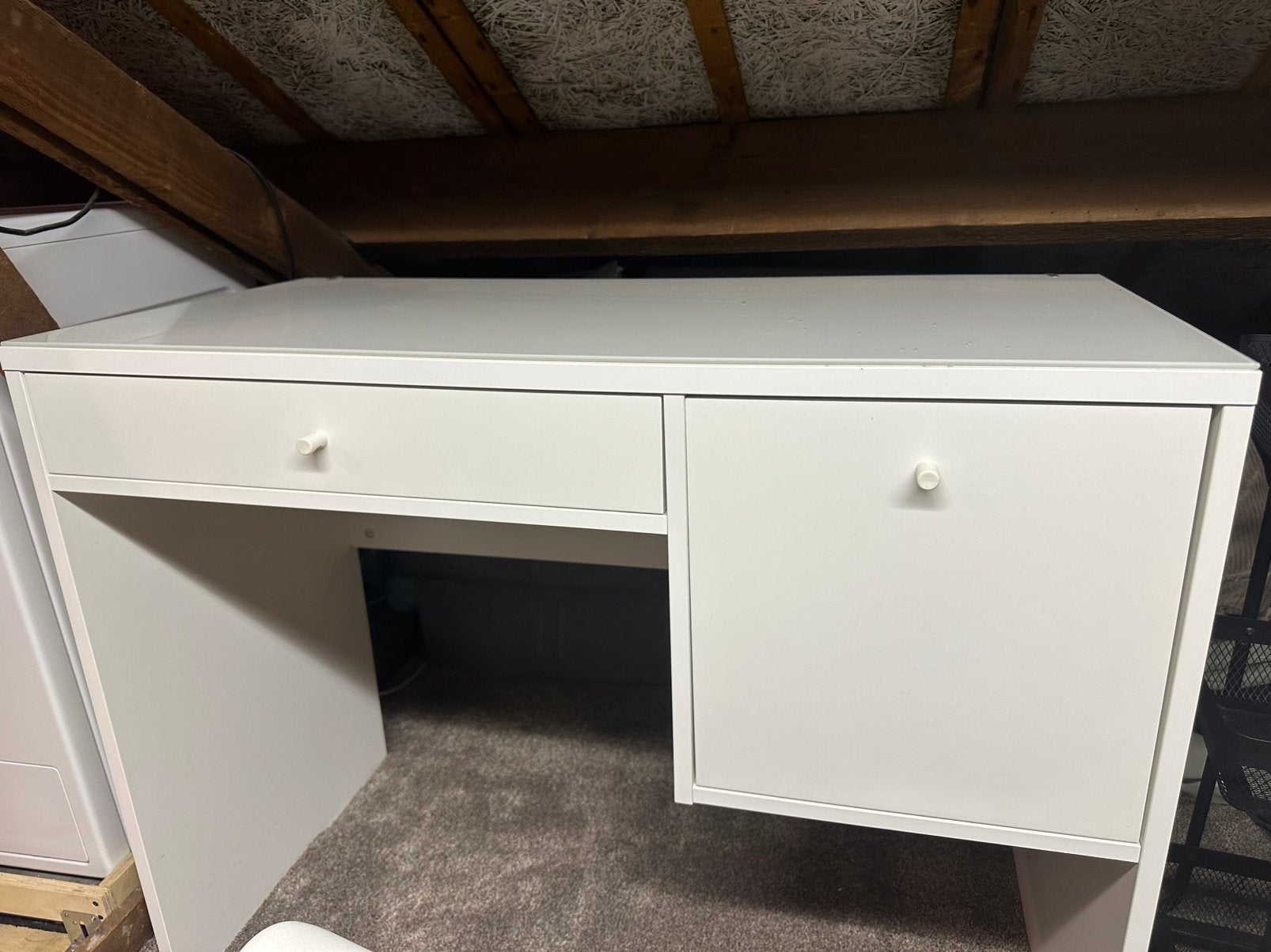 IKEA Syvde burea, Ophalen