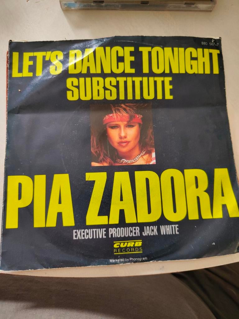 Pia Zadora - Let's Dance Tonight / Substitute single, Ophalen of Verzenden