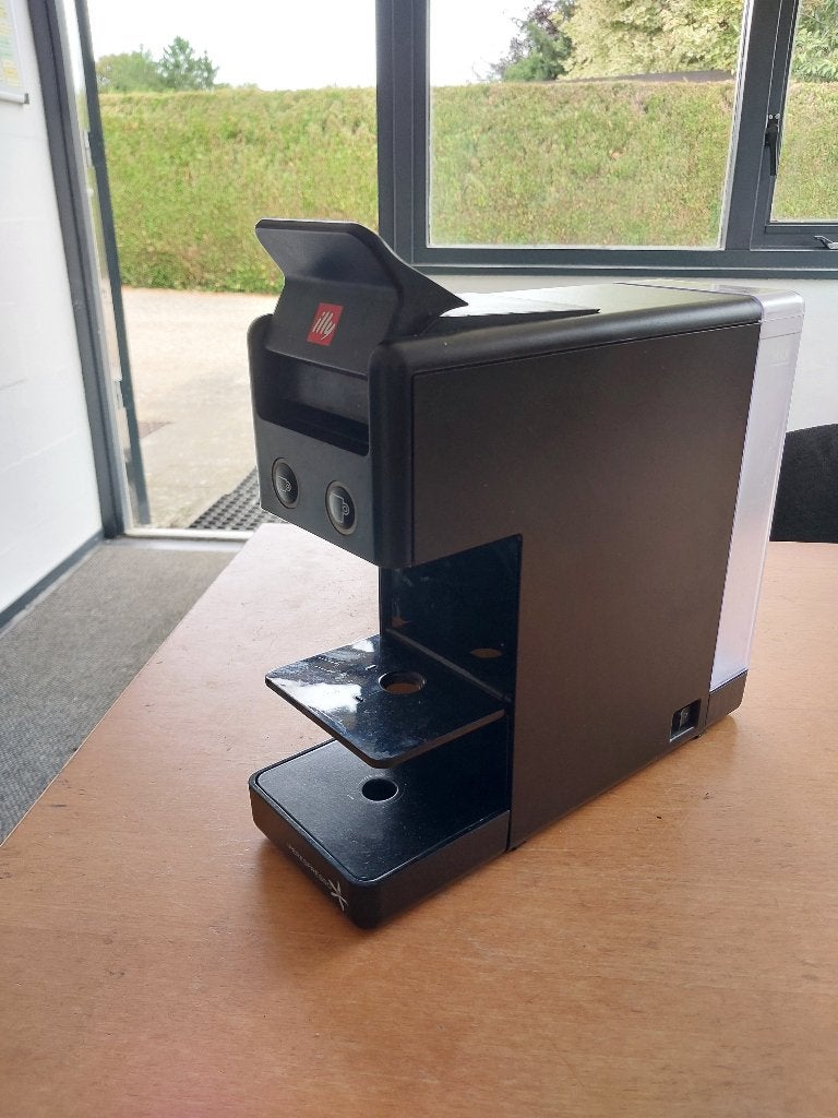 Illy Iperespresso, Espressomachine, Ophalen, Zo goed als nieuw, Espresso apparaat