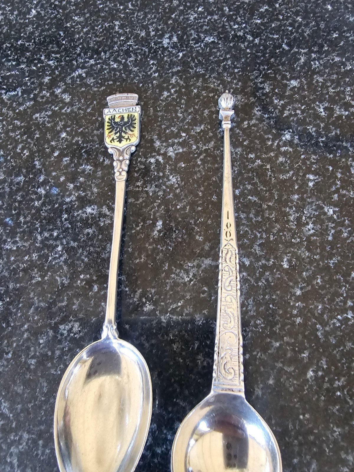 2 Antieke Zilveren Theelepeltjes - Aachen & 1900, Ophalen of Verzenden