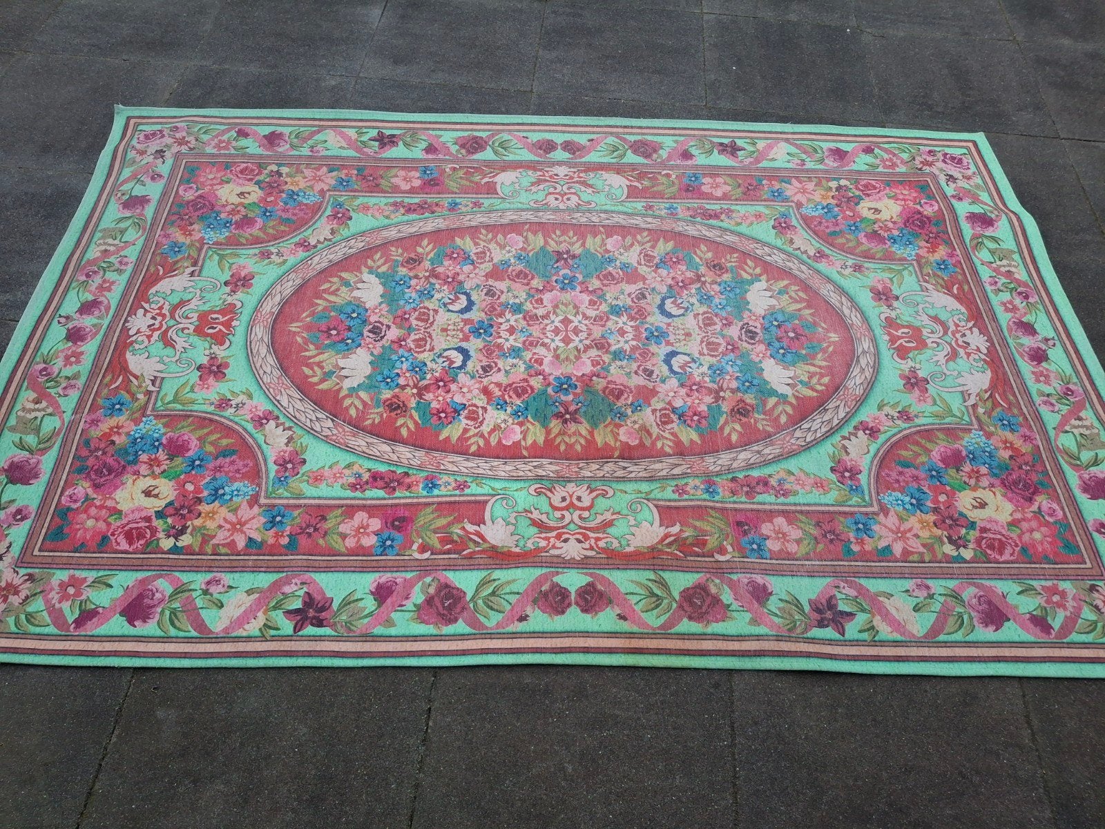 Mooi vloerkleed met bloemenprint, Ophalen, Gebruikt, Bloemenprint, Klassiek, 150 tot 200 cm