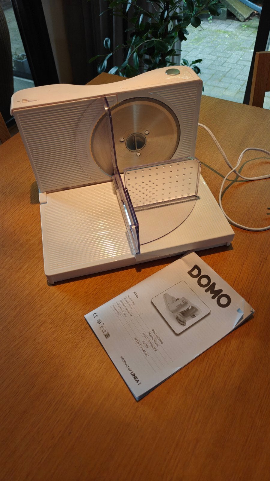 DOMO snijmachine, Ophalen, Zo goed als nieuw