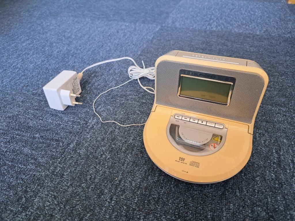 Philips wekker- radio- cd speler- aux ., Ophalen of Verzenden, Gebruikt