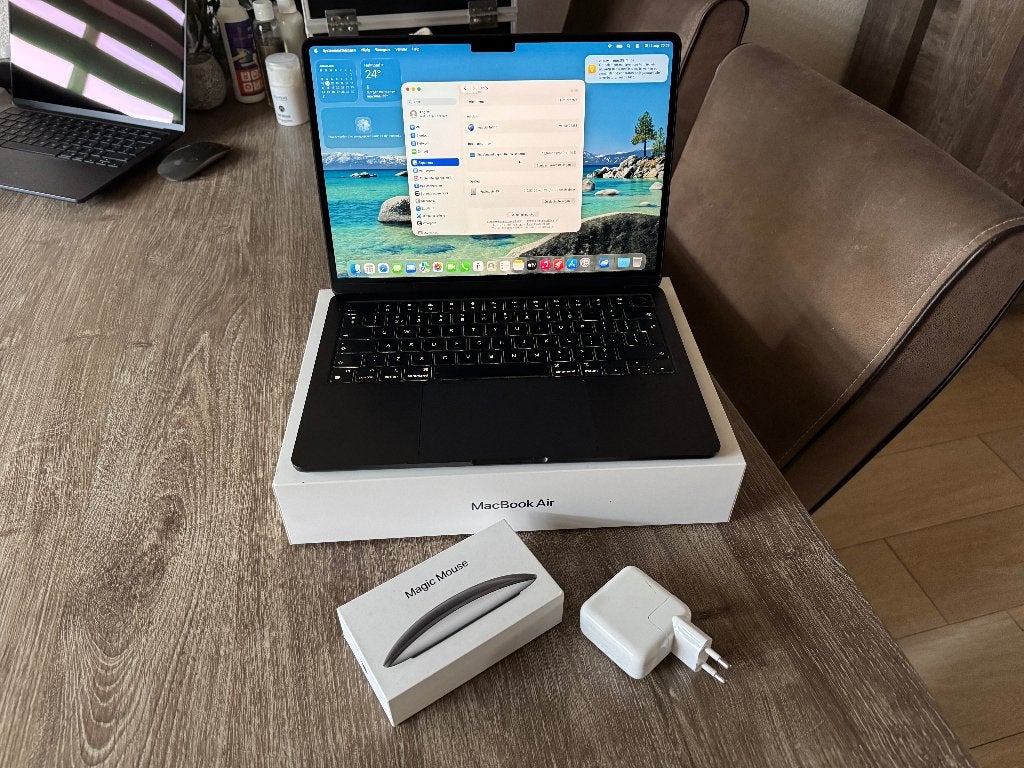 MacBook Air M2 2022, 13,6", 256Gb, 8GB, 8CPU/GPU, Computers en Software, 256 GB, Qwerty, 8 GB, 13 inch