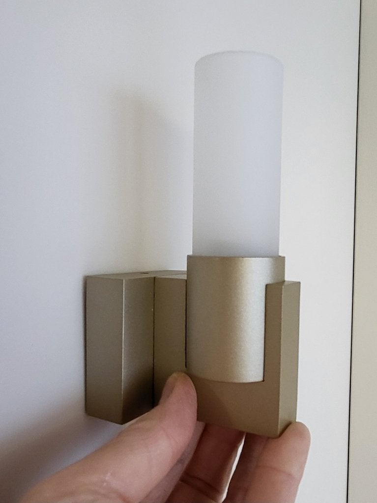 modern, minimalistisch design armatuur mat messing of chroom, Huis en Inrichting, Lampen | Wandlampen, Nieuw, Ophalen of Verzenden