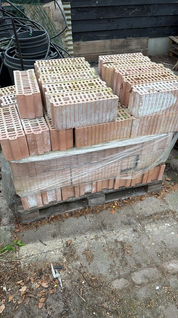 68 stuks 38x14cm en 15 hoog poriso blokken, Ophalen, Zo goed als nieuw