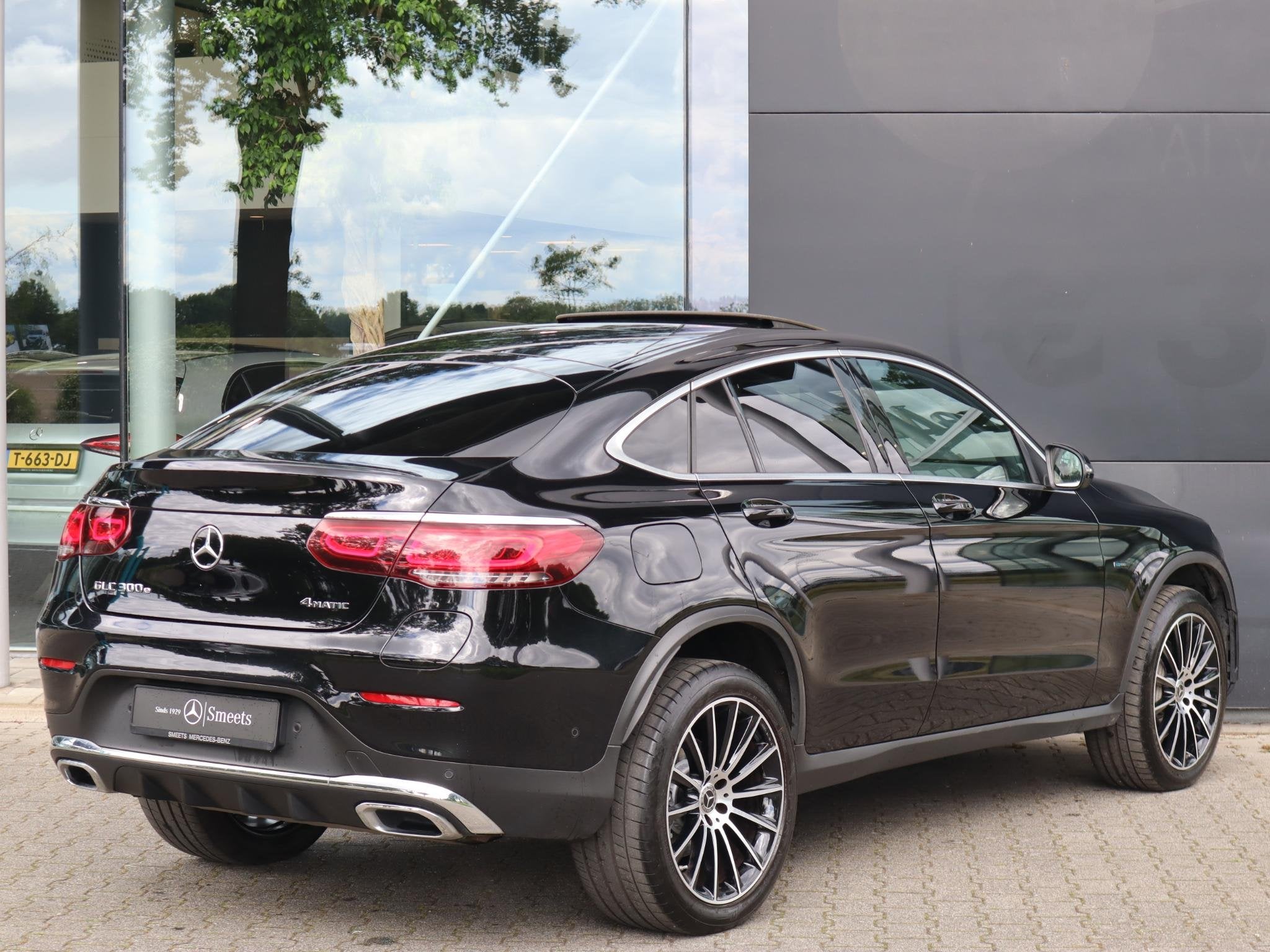 Mercedes-Benz GLC-klasse Coupé 300e 4MATIC Business Solutio, Auto's, 14 kWh, Gebruikt, 4 cilinders, 2000 kg