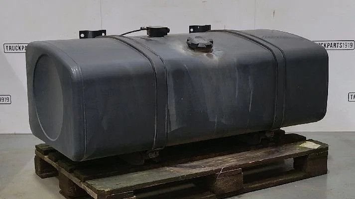 Volvo Fuel System Brandstoftank + steunen 310L, Ophalen, Gebruikt, Volvo, Brandstofsystemen