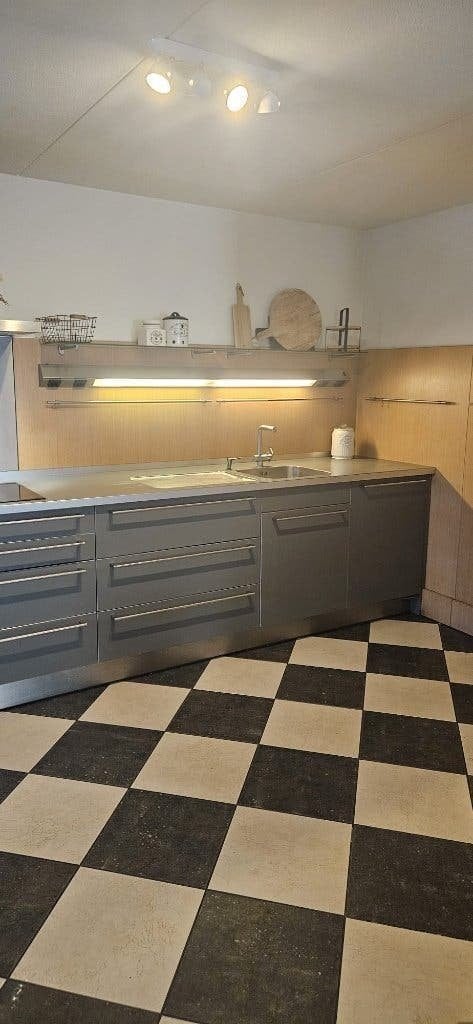 BULTHAUB dubbelwandige keuken met apparatuur en werkbladen, Ophalen, Gebruikt, Dubbelwandige keuken, Kunststof