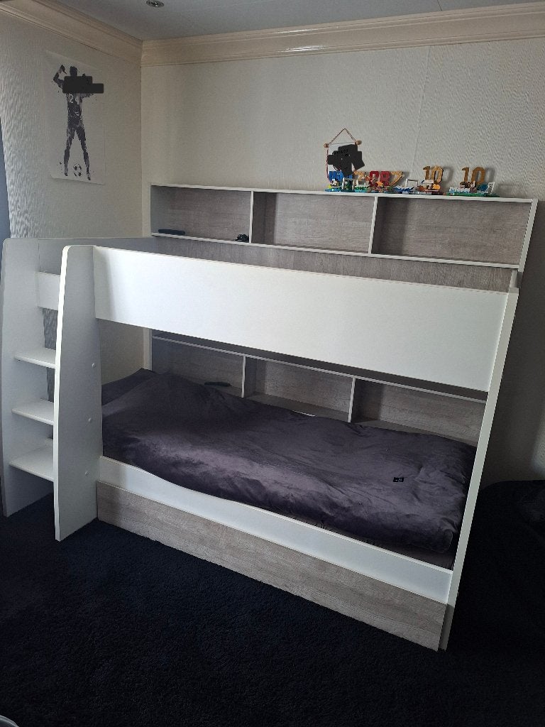Stapelbed, Ophalen, Zo goed als nieuw, Stapelbed