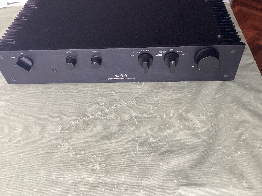 Van Medevoort MA220 defect, Audio, Tv en Foto, Versterkers en Receivers, Niet werkend, Stereo, 60 tot 120 watt, Overige merken