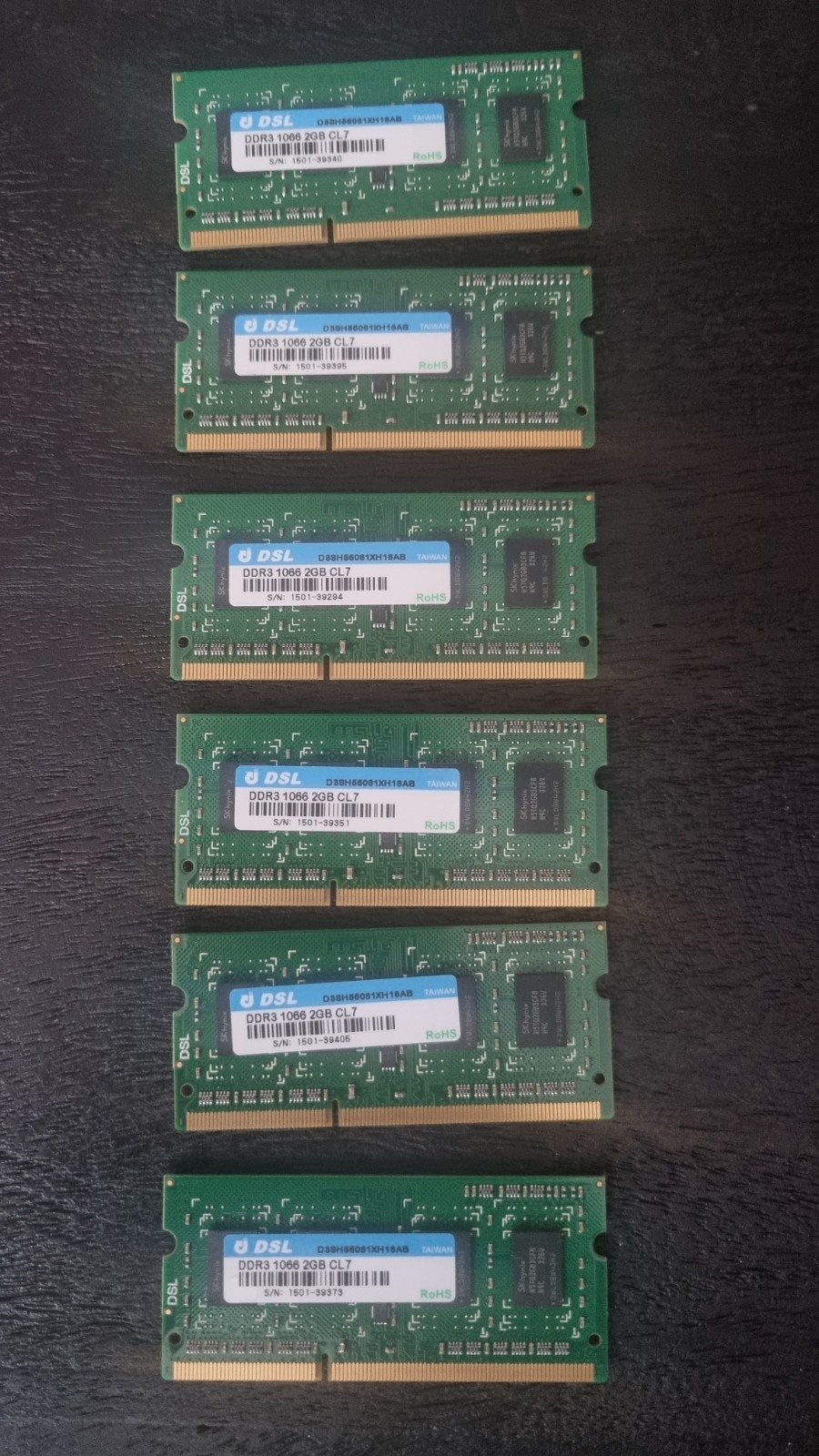 6 x DSL DDR3 1066 2GB CL7 RAM Geheugenmodules (6 stuks), Computers en Software, RAM geheugen, Gebruikt, DDR3, Ophalen of Verzenden