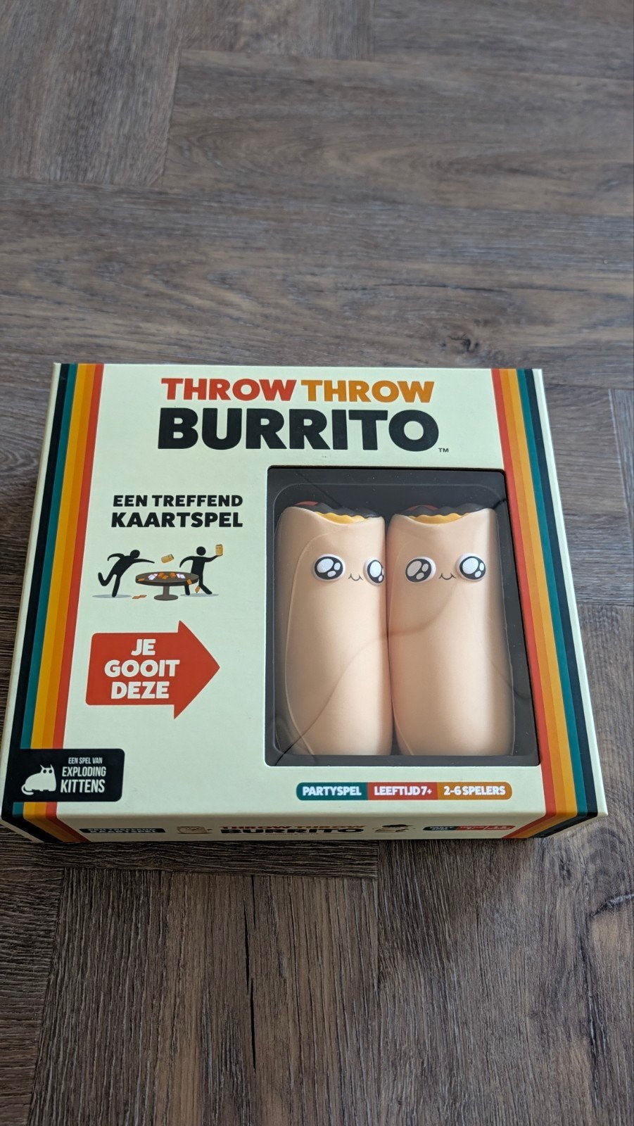 Throw Throw Burrito - Een Treffend Kaartspel, Drie of vier spelers, Ophalen of Verzenden, Zo goed als nieuw, Exploding Kittens