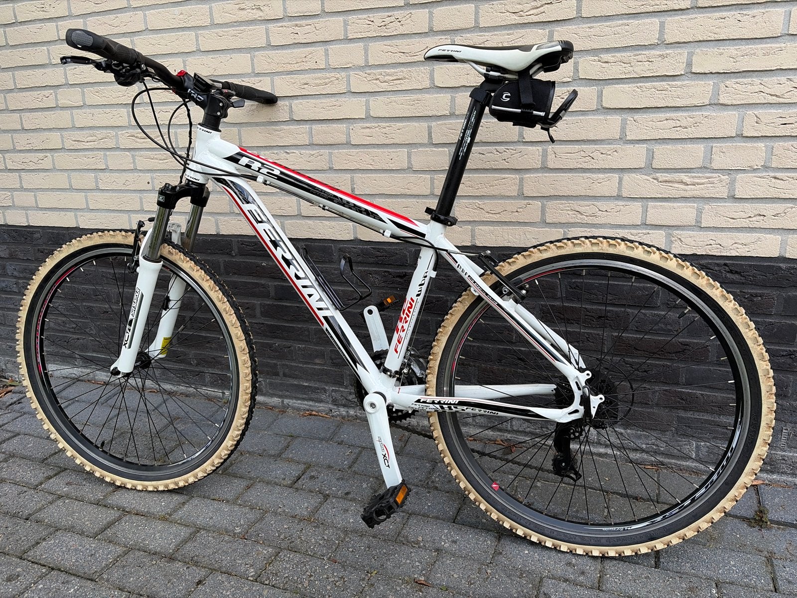 Ferrini MTB 26 inch, framemaat 41 cm, Gebruikt, Hardtail, Velgrem, Dames