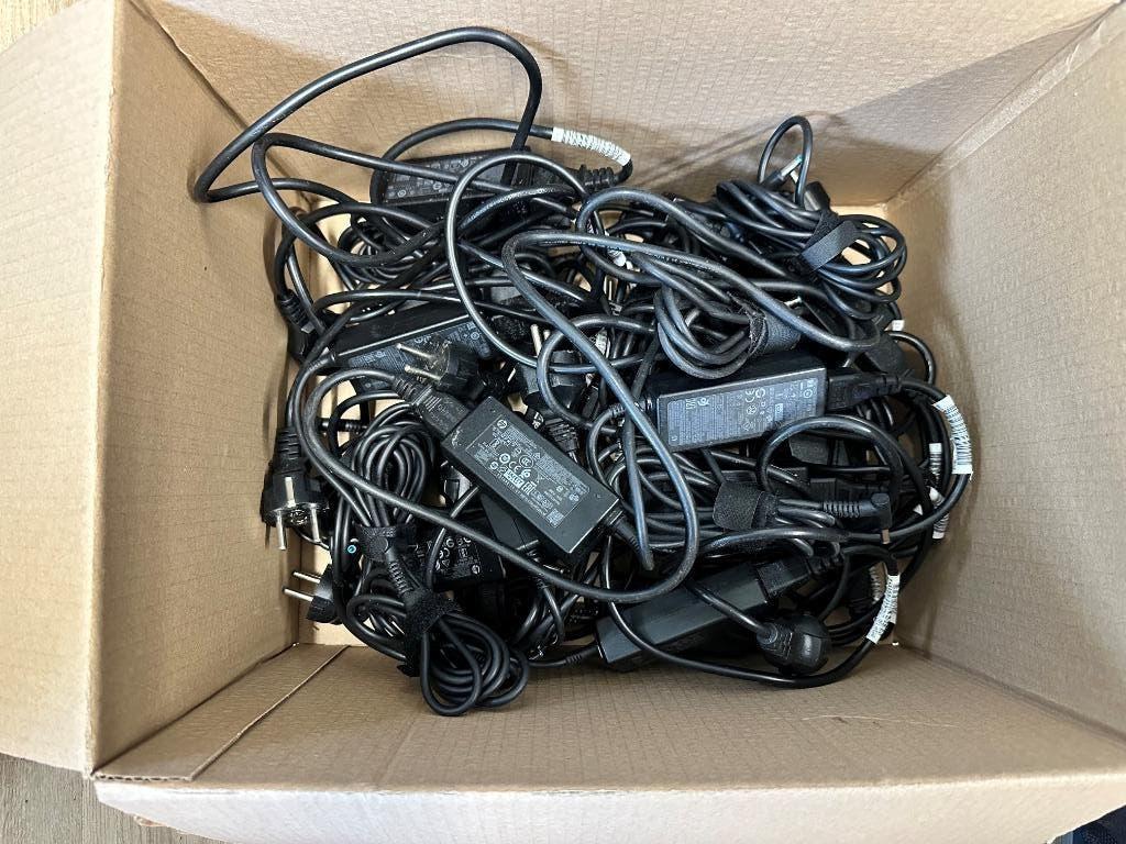 Partij Originele HP AC Adapters 45 Watt blue-pin, Computers en Software, Laptop-opladers, Ophalen of Verzenden, Gebruikt, HP