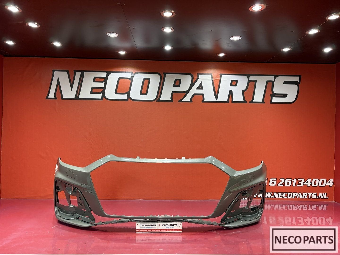 AUDI A1 82A S LINE VOORBUMPER PDC ORIGINEEL 82A807437F, Gebruikt, -, Voor, -