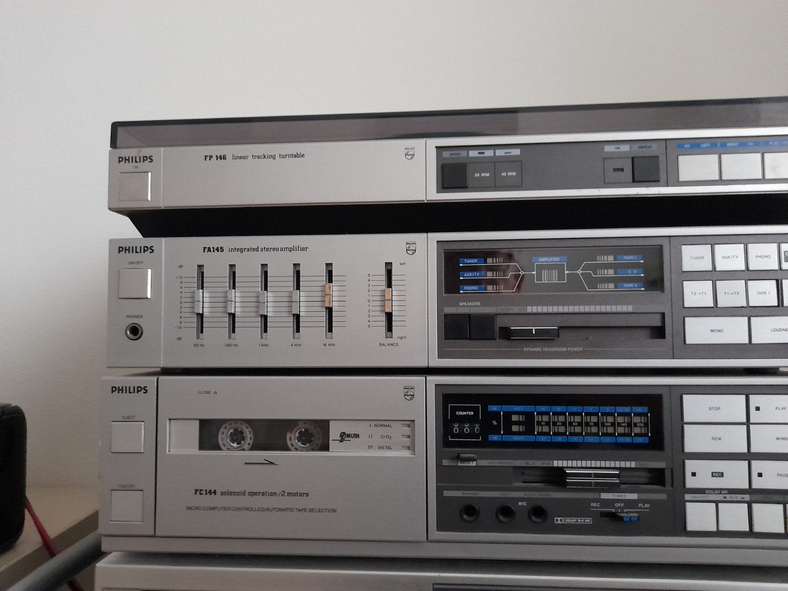 Stereo  Philips afm 42 bij 32 cm kleurrijk zwart FP 146, Ophalen, Gebruikt, Philips