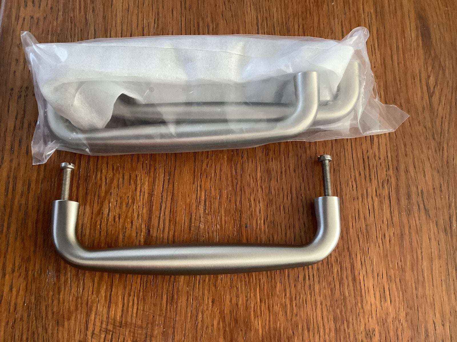 Hangreep rvs, Huis en Inrichting, Ophalen, Minder dan 50 cm, Zo goed als nieuw, Minder dan 25 cm