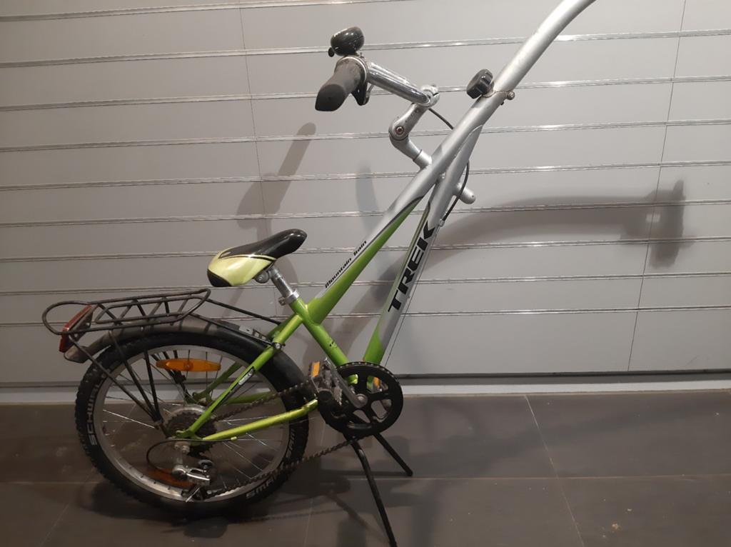 Aanhangfiets Trek, Fietsen en Brommers, Fietsaccessoires | Aanhangers en Karren, Gebruikt, Opvouwbaar, Ophalen of Verzenden, Aanhangfiets