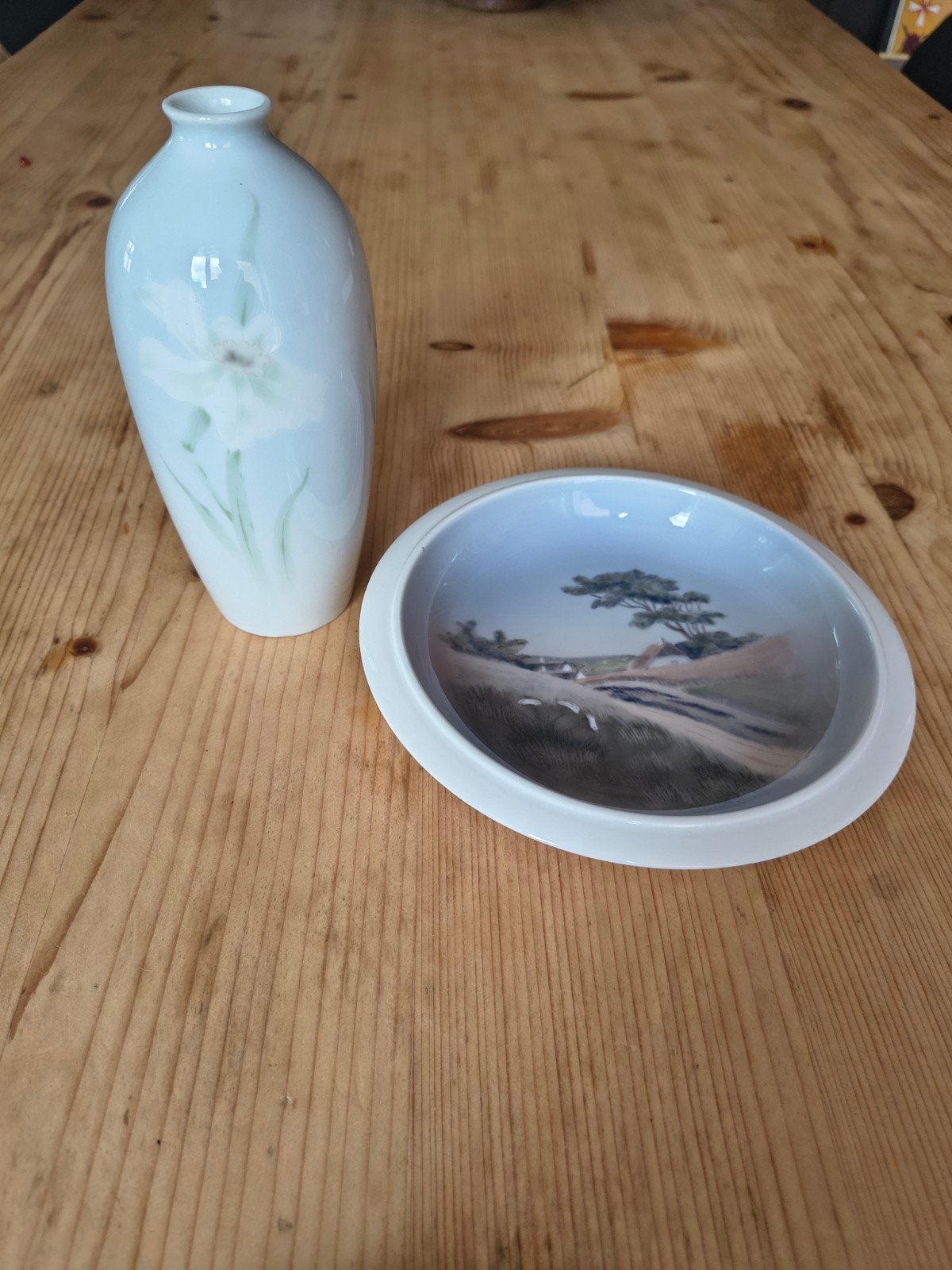 Set van 2 Porseleinen Klassiekers: Royal Copenhagen Landscha, Antiek en Kunst, Ophalen of Verzenden