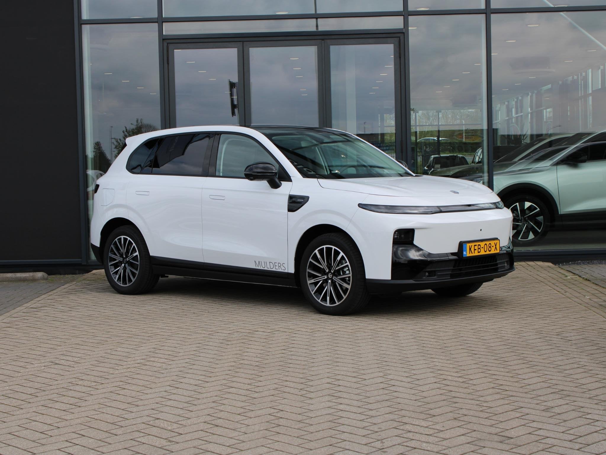 Leapmotor B10 Design ProMax 67.1 kWh NAVI / LMV / PANO, Auto's, 12 maanden, Achterwielaandrijving, Gebruikt, 750 kg