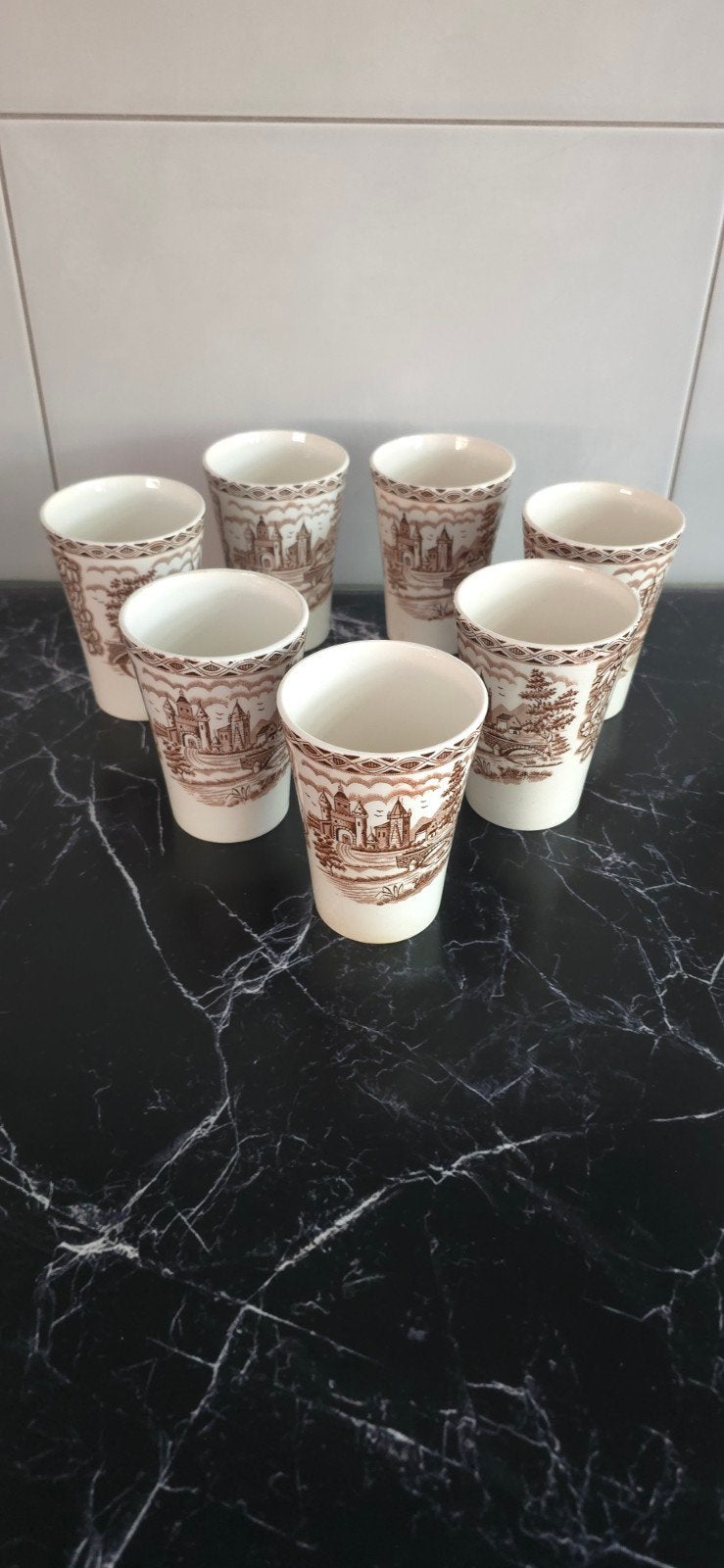 Set van 7 Petrus Regout & Co 'British Castles' kopjes, Ophalen of Verzenden