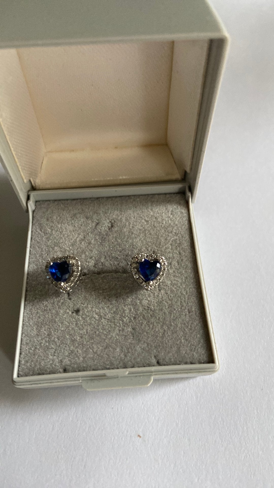 Oorbellen zilver met blauwe saffier en zirconia 925, Ophalen of Verzenden, Zilver, Oorbellen, Met edelsteen
