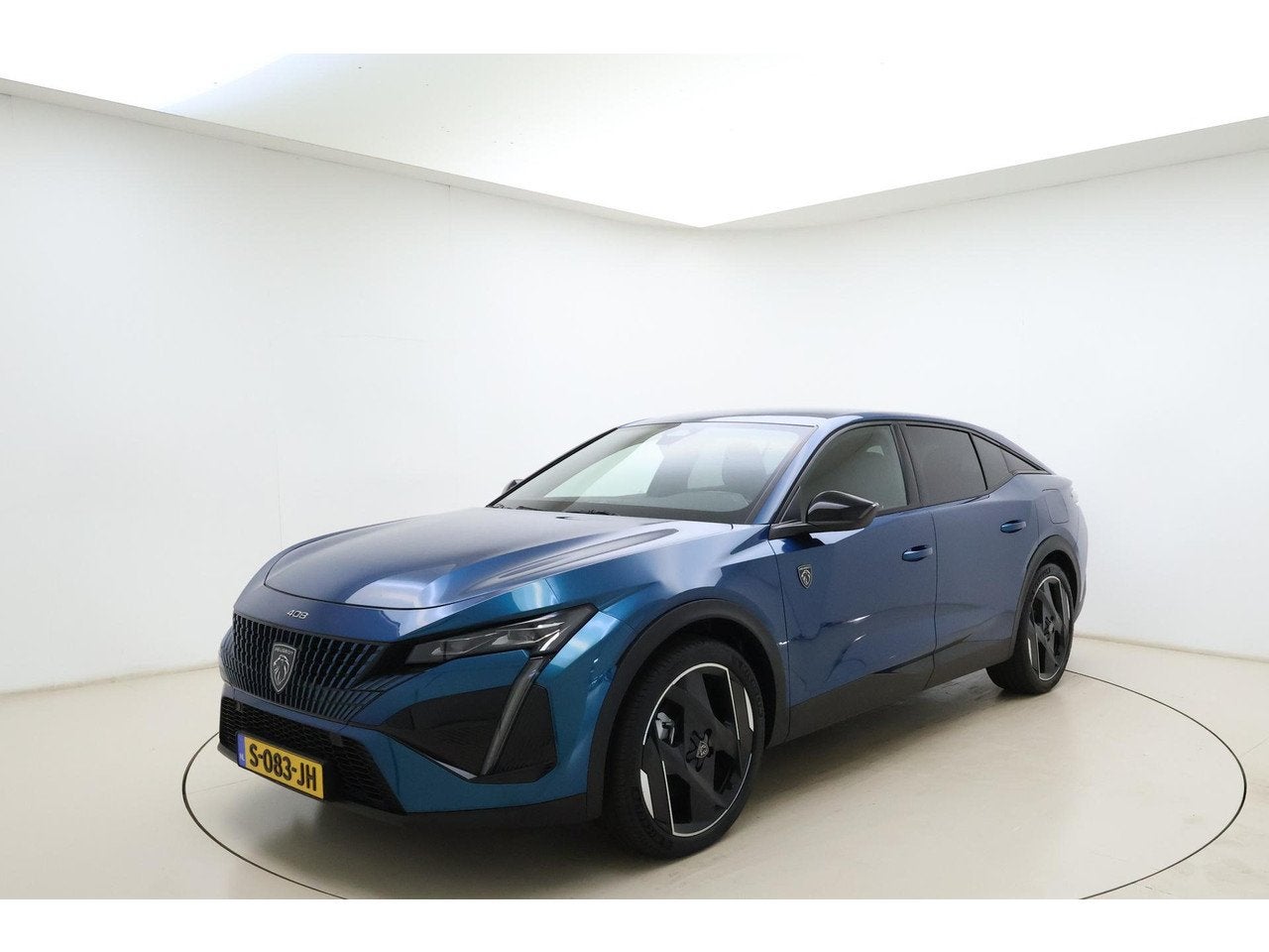 Peugeot 408 1.6 HYbrid GT 225 EAT8 First Edition | Alcantara, Auto's, Automaat, Gebruikt, 4 cilinders, Alcantara