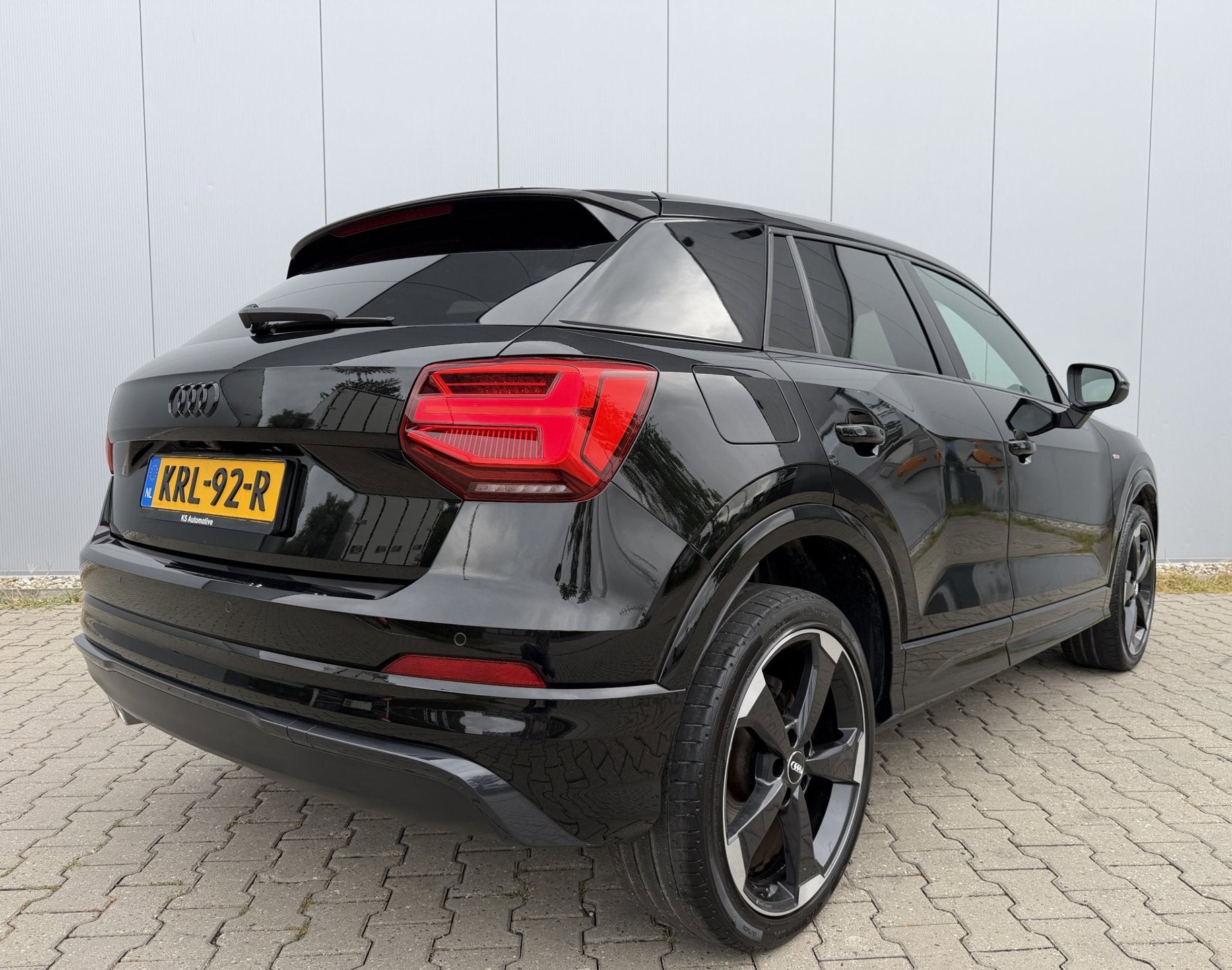 Audi Q2 35 TFSI S-LINE 150PK CoD Sport Edition #2 LED VC, Auto's, Audi, Voorwielaandrijving, 4 cilinders, Leder en Stof, Zwart