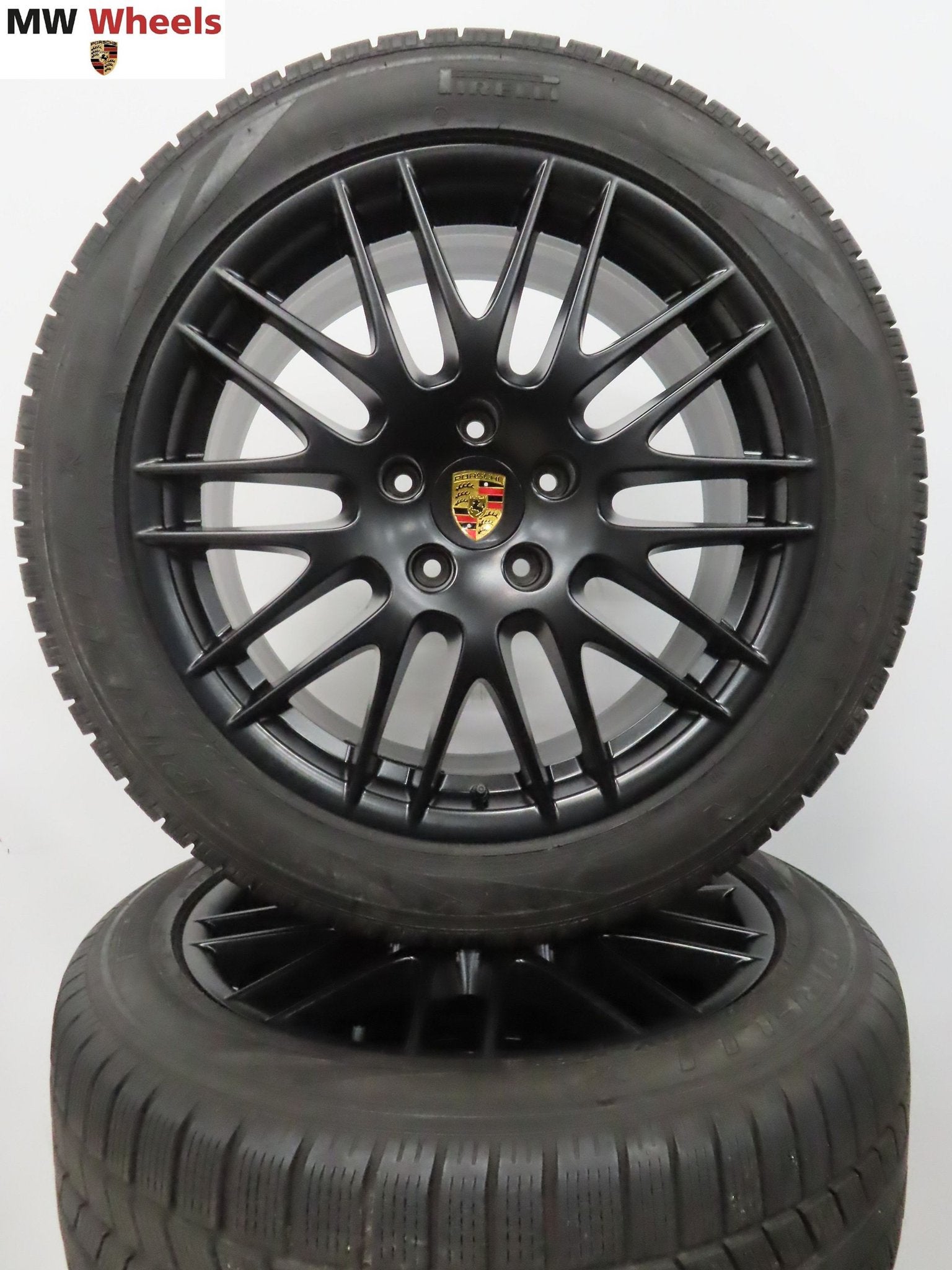Porsche Cayenne 20 inch Spyder velgen zwart met winterbanden, Gebruikt, -, 275 mm, -