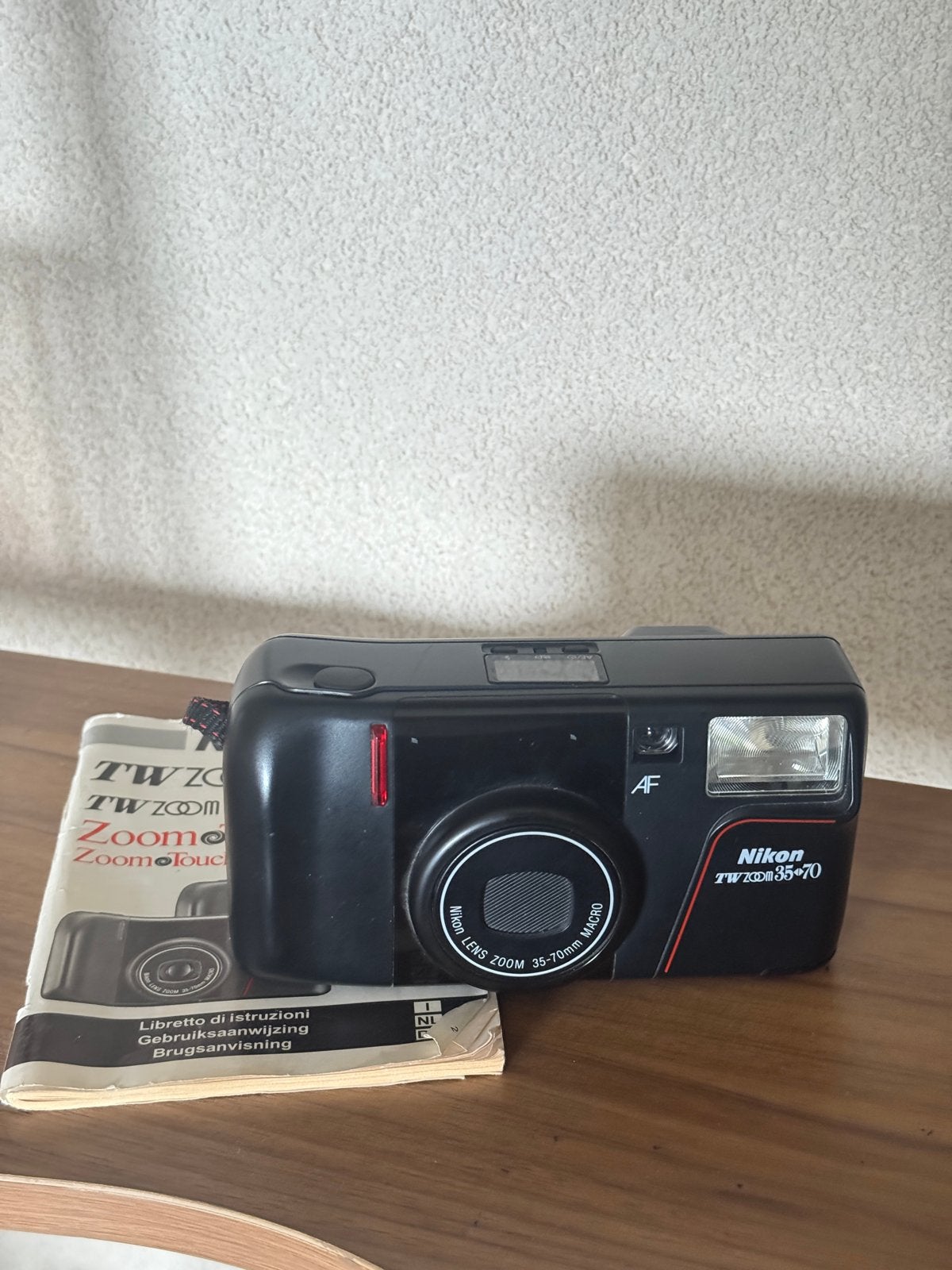 Nikon TW Zoom 35-70mm compact camera met handleiding, Ophalen, Gebruikt, Compact, Nikon