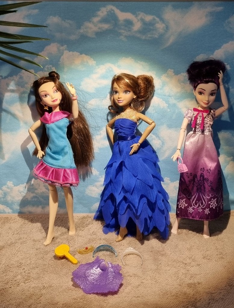 Set van 3 Disney Descendants poppen met wat accessoires, Ophalen of Verzenden, Gebruikt, Overige typen