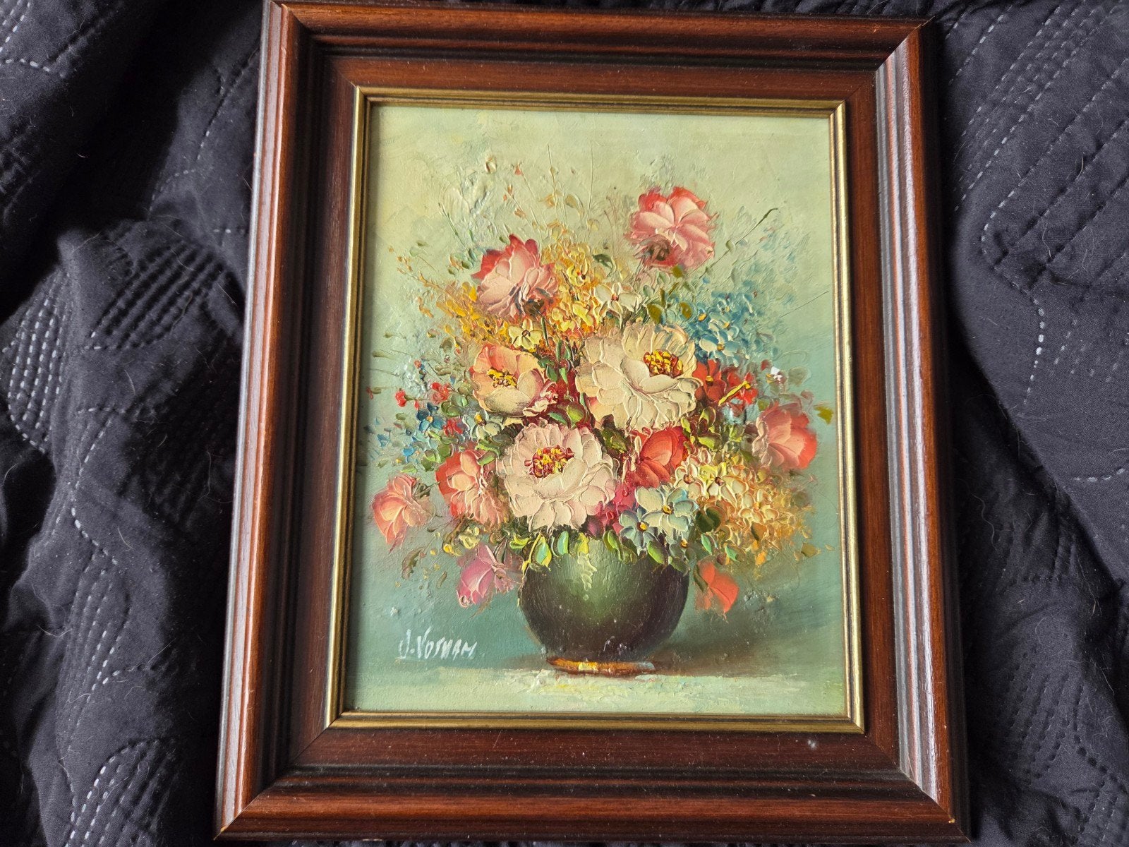 Bloemenstilleven in vaas, gesigneerd J. Vosman, Bloemen, Doek, Ophalen of Verzenden, Gesigneerd