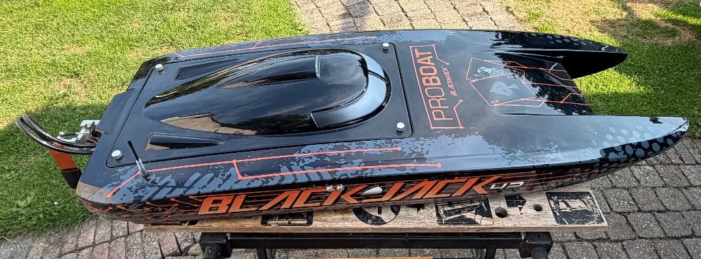 Proboat Blackjack 42 8S, Hobby en Vrije tijd, Modelbouw | Boten en Schepen, Ophalen of Verzenden, Zo goed als nieuw