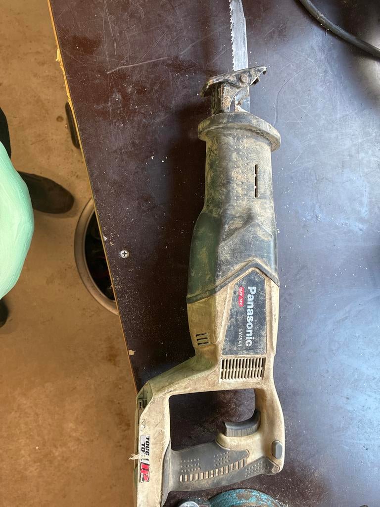 Panasonic Reciprozaag EY4541 - Gebruikt, Doe-het-zelf en Verbouw, Gereedschap | Zaagmachines, Ophalen, Gebruikt, 70 mm of meer